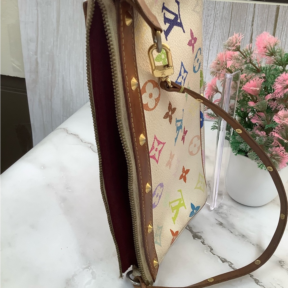 GUC Louis Vuitton Murakami Pochette - Picture 7 of 8